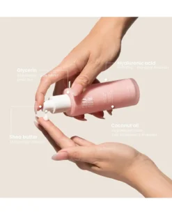 clay and glow hydrating moisturizer HYDRATERENDE DAG- EN NACHTCRÈME