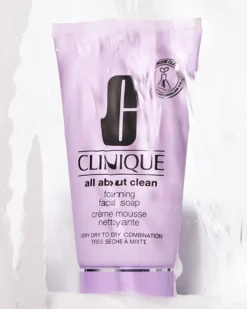 clinique foaming facial soap GEZICHTSREINIGER - SCHUIMEND - ZEER DROGE TOT GEMENGDE HUID