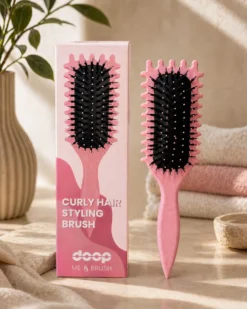 doop me & brush curly hair styling brush roze Luxe haarborstel