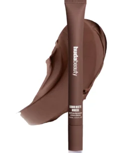 huda beauty liquid matte mousse SOFT BLUR LIP CREAM