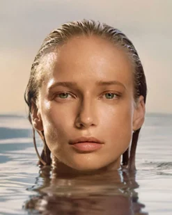 la mer the resurfacing treatment VLOEIBARE SCRUB - HYDRATEERT & VERHELDERT DE HUID