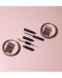 queen tarzi design your lashes Lash Remover