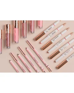 queen tarzi lip liner PWR Lipliner