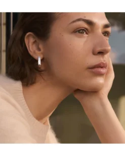 sensai radiant glow Foundation
